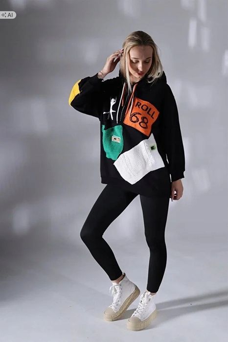 Czarna bluza damska oversize z aplikacjami sportowa s 5ia