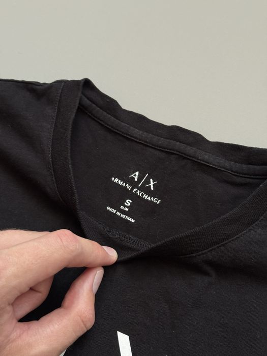 Футболка Armani Exchange