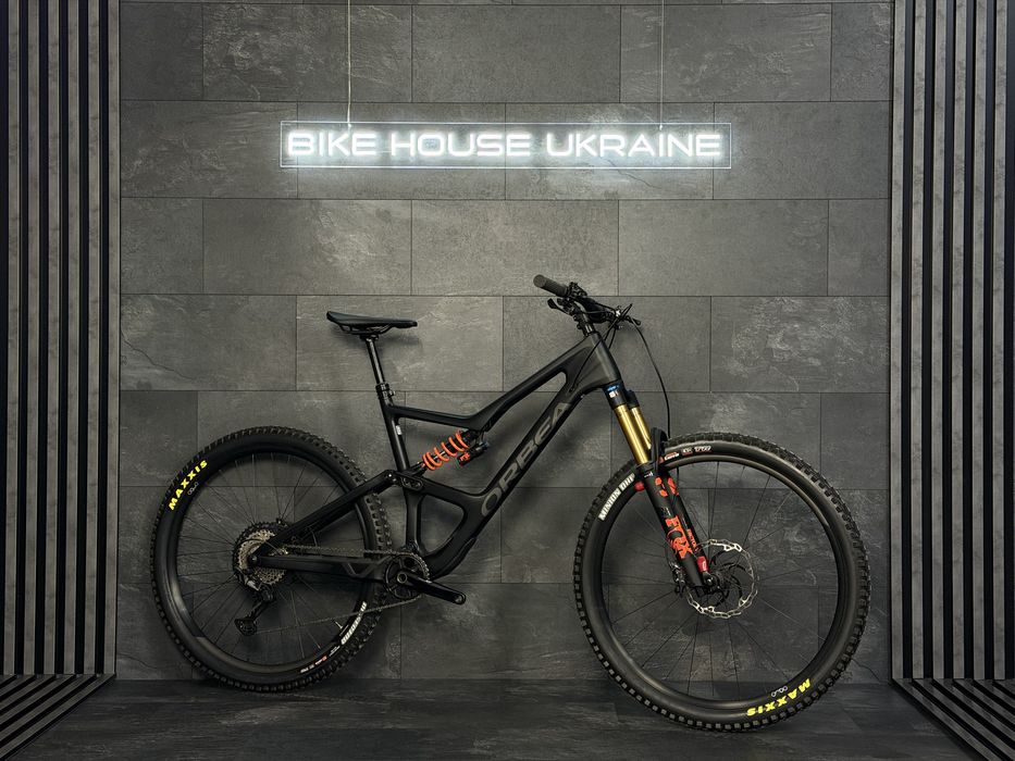 Orbea Occam Lt двопідвісний карбоновий велосипед