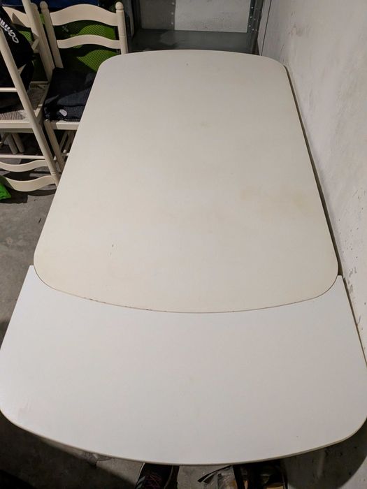 Conjunto de Mesa de Jantar + 4 Cadeiras + 2 Bancos