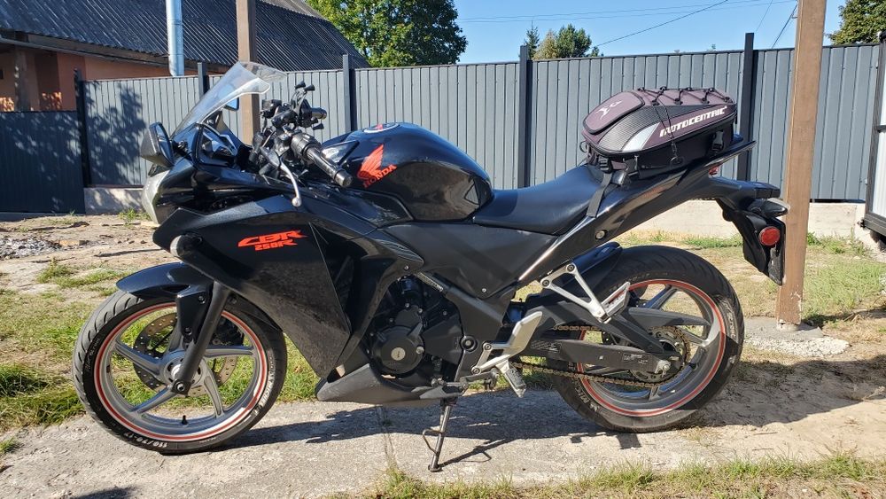 Honda Cbr250r 2011