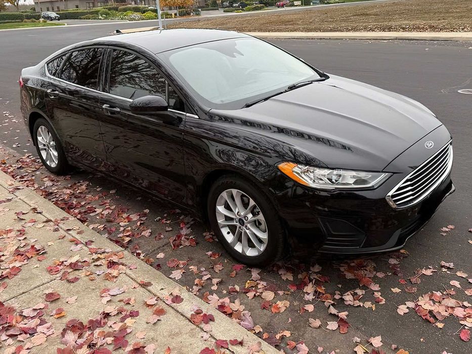 Ford Fusion      2019