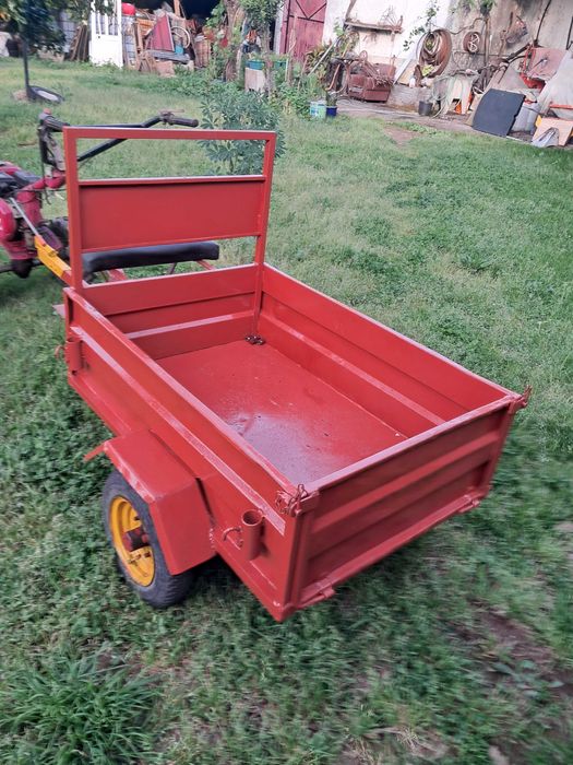 Reboque de motoenxada