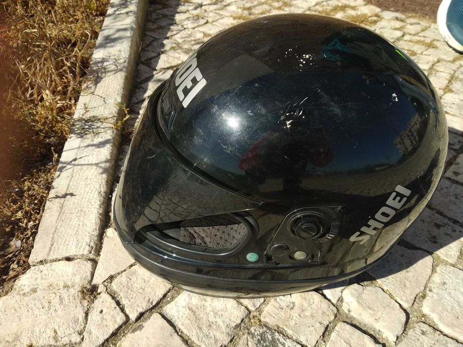 Capacete moto Shoei