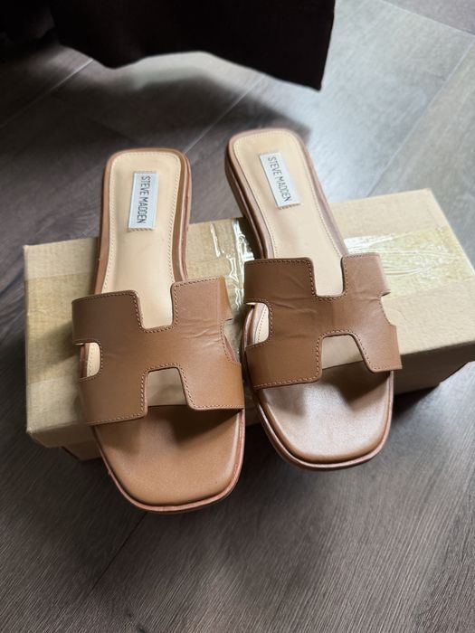 Шльопанці коричневі steve madden
