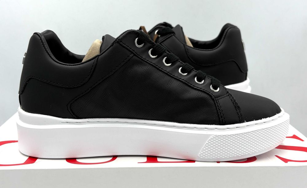 ‼️Nowe oryginalne sneakersy trampki GUESS Ivee czarne 38 AZ 266 skóra