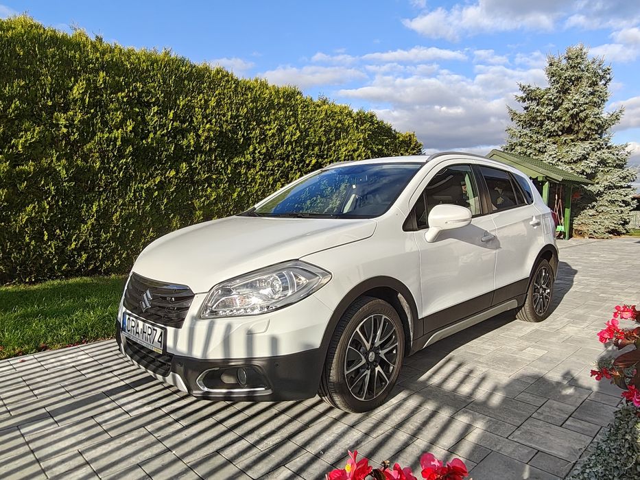 Suzuki S-Cross