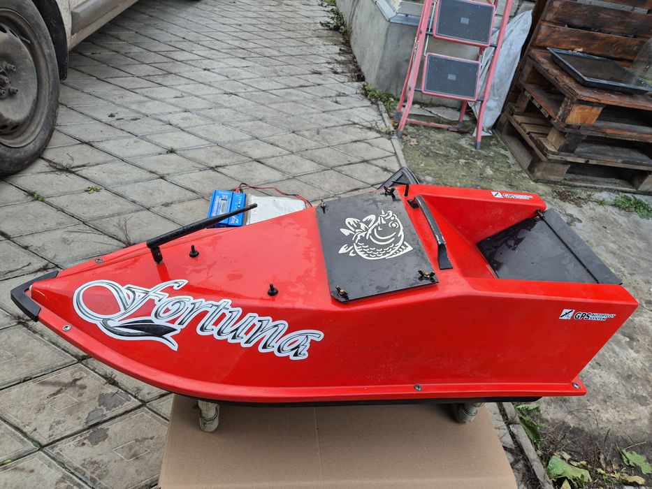 Продам короповий кораблик