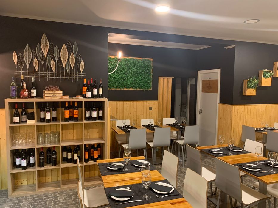 Estabelecimento Comercial - Montijo