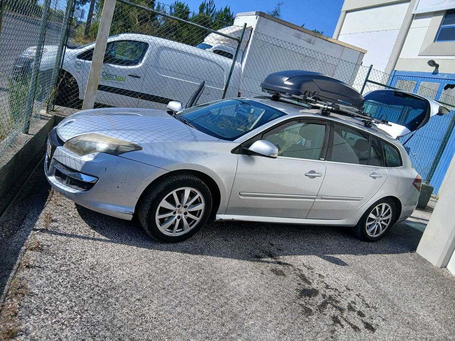 Renault Laguna III Grandtour 2.0dCi 150cv 4Control 2011