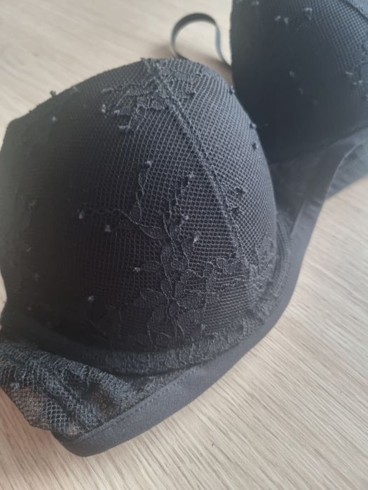 Biustonosz H&M 75C