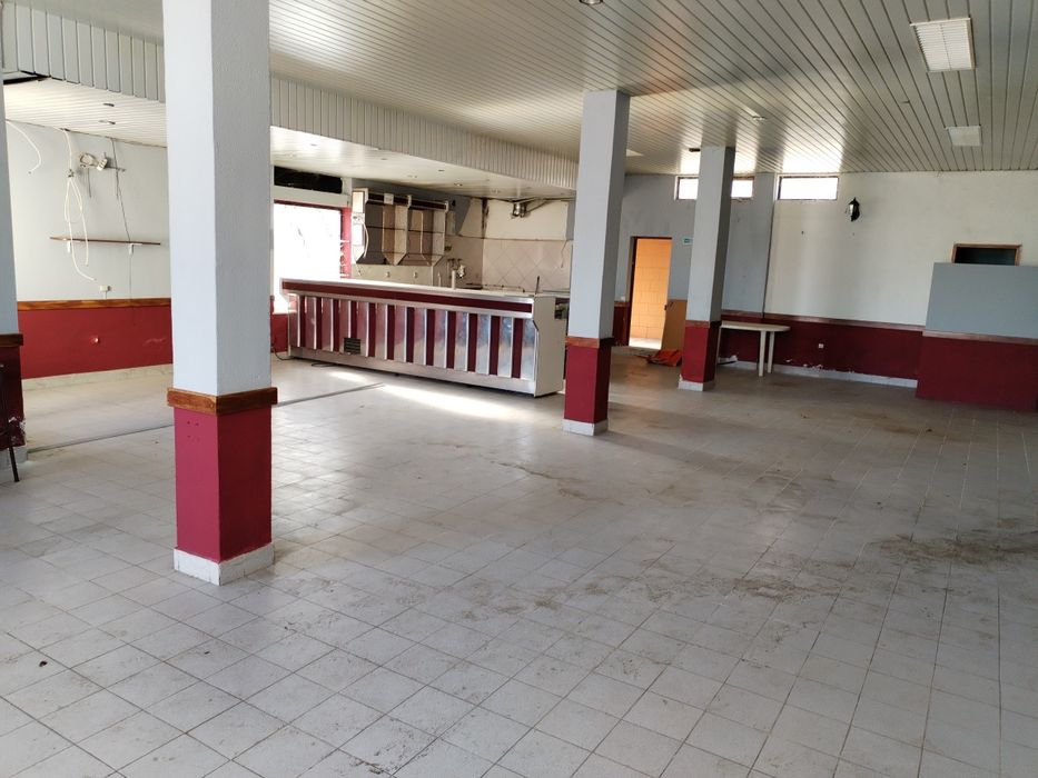 Espaço Loja 200 m2 Bairro do Sardão