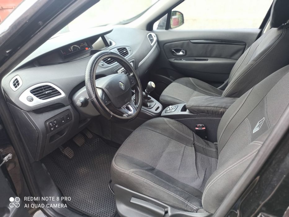 Выкуп !!! Аренда авто минивен Renault Grand  Scenic 2014 г