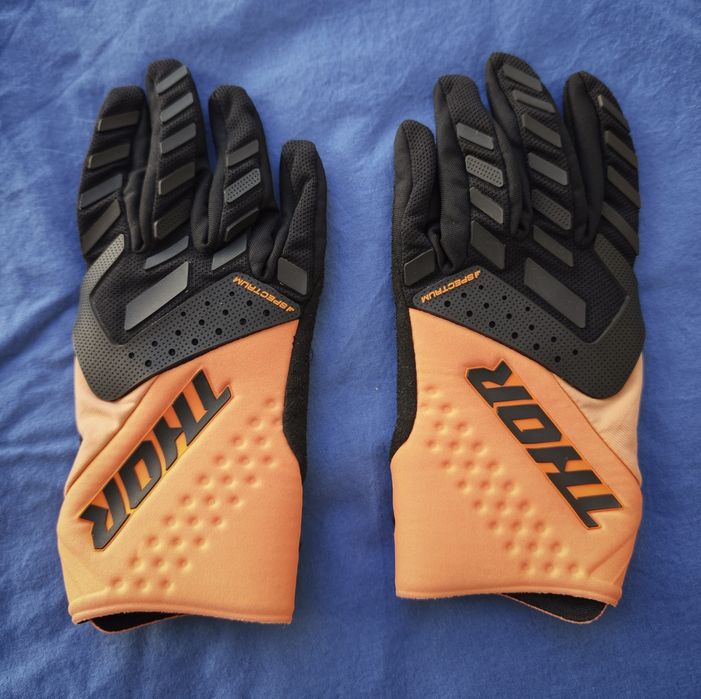 Luvas THOR - BTT Motocross Novas!