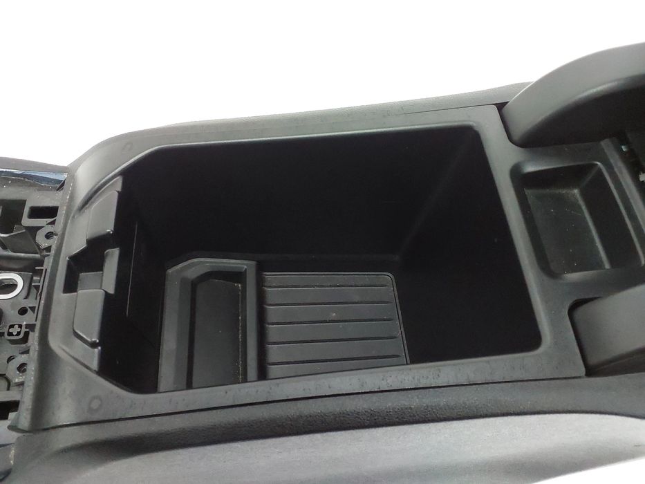 Consola central BMW X4 (G02, F98)