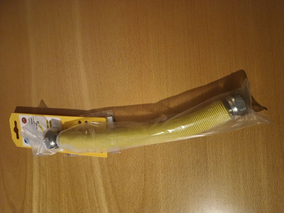 Przewód do przyłączania urządzeń gazowych