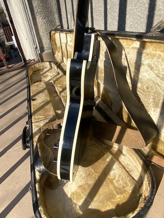 Jolana diamant les paul black beauty vintage hard case