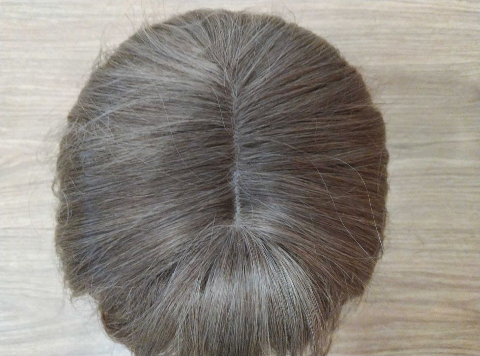 Продается женский парик