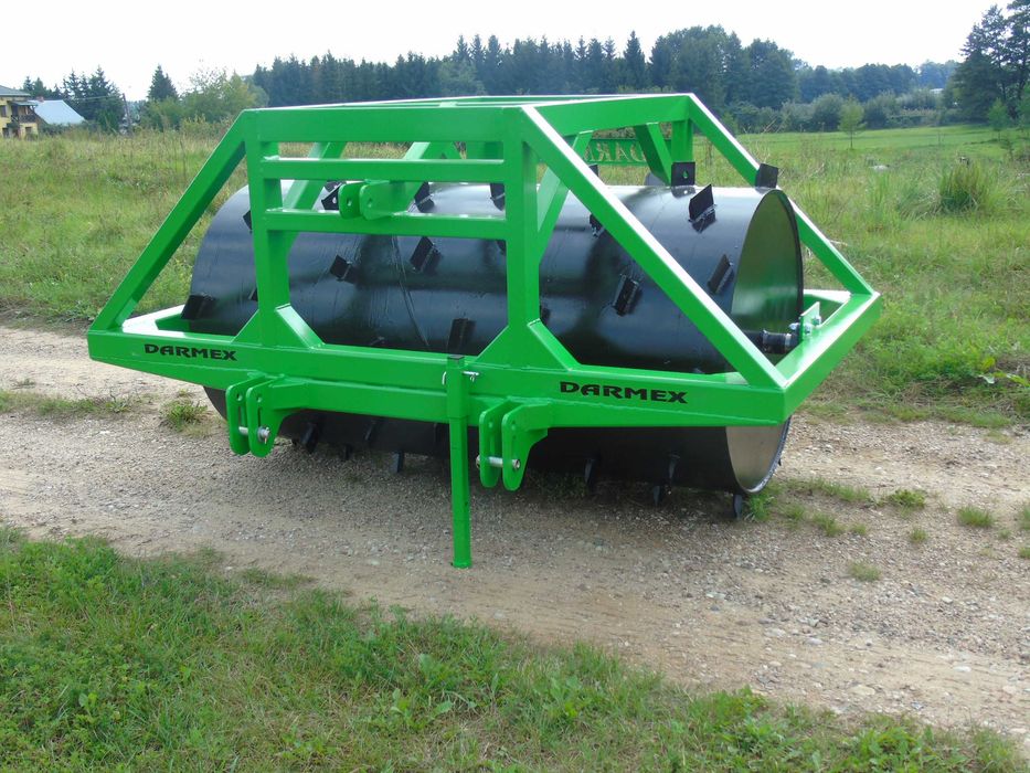 Aerator model AREO  łąkowo polowy wał kolczasty 1m  do 6m