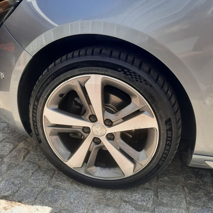 Peugeot 308 SW — fotografia 5