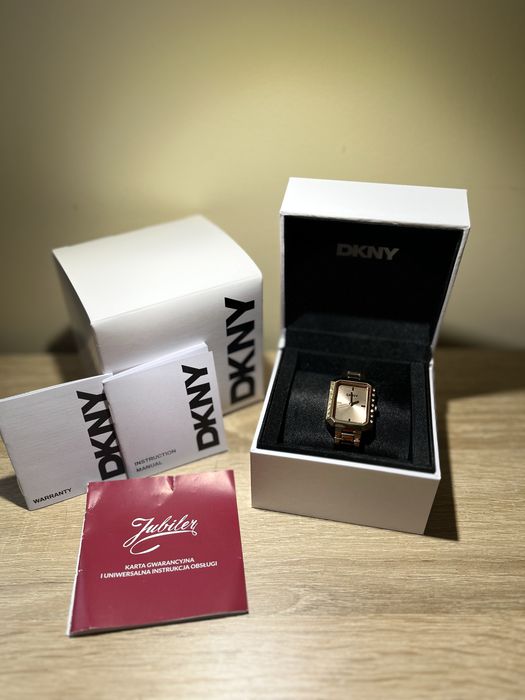 Nowy zegarek damski DKNY