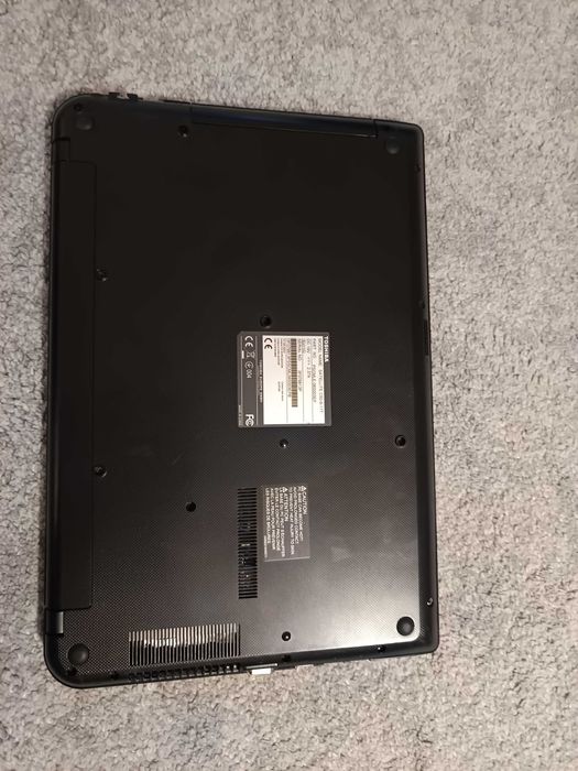 Portátil Toshiba Satélite C50-B 1TB