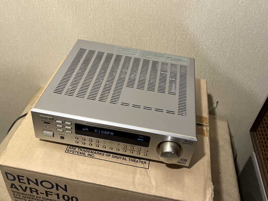 Транзисторный миди ресивер премиум класса DENON AVR-F100