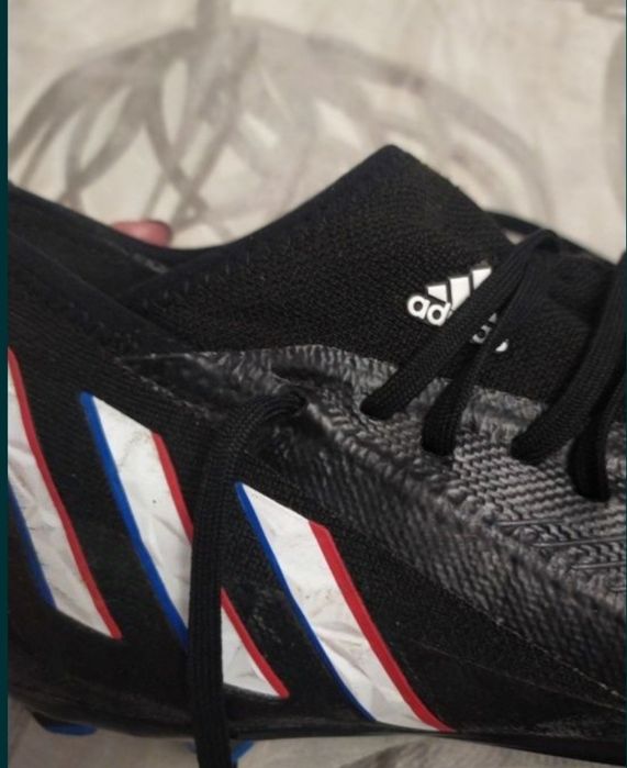 Фирменнык бутцы Adidas