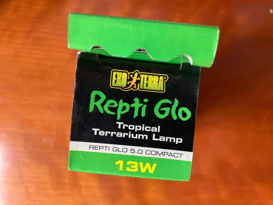 Lâmpada para terrários Exo Terra Repti Glo 13W