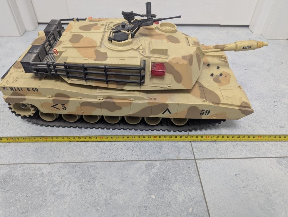 Іграшка танки Абрамс, Тигр на пульту