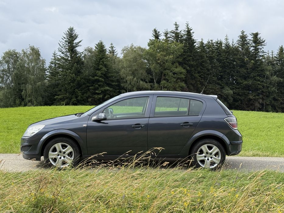 Opel astra 1.4 dobry stan techniczny