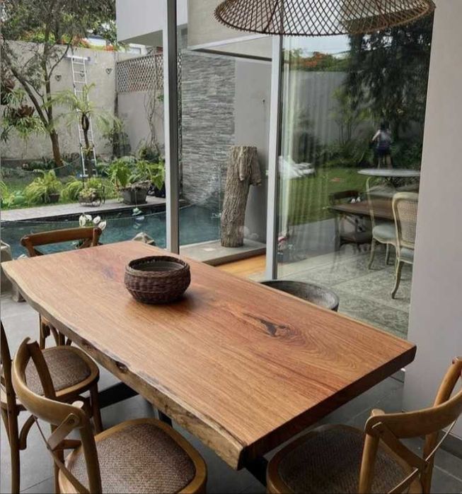 Mesas rústicas em prancha única.Mesa de jantar em madeira maciça sob Medidas.Solid wood dining table