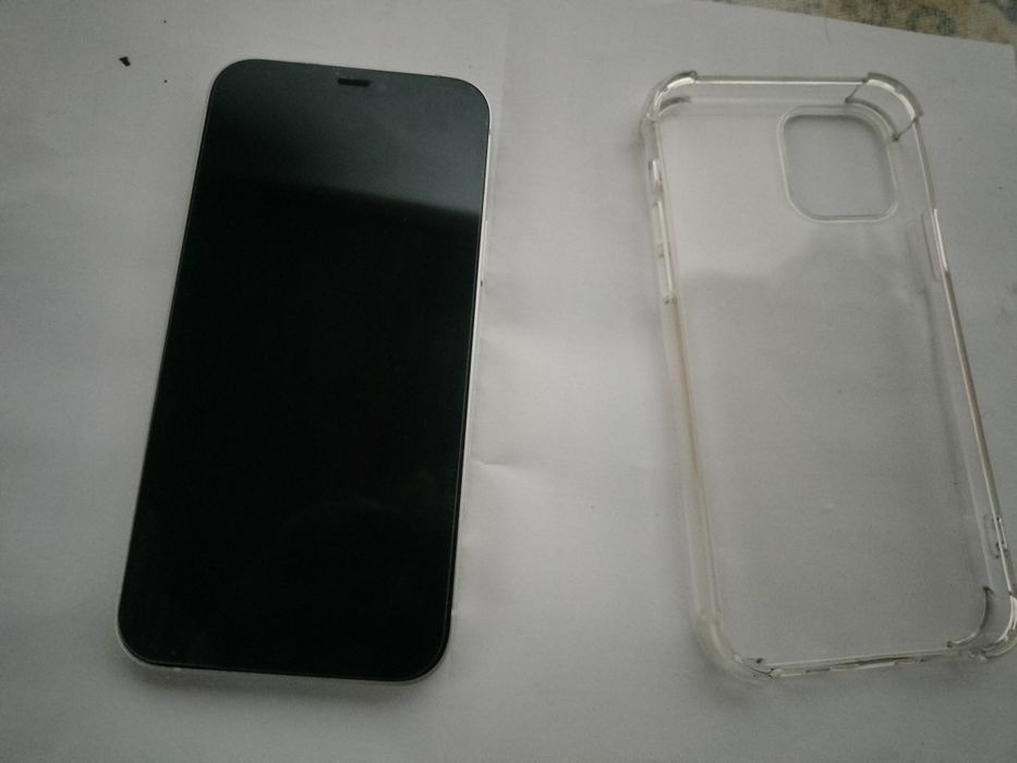 iPhone 12 64 GB como novo