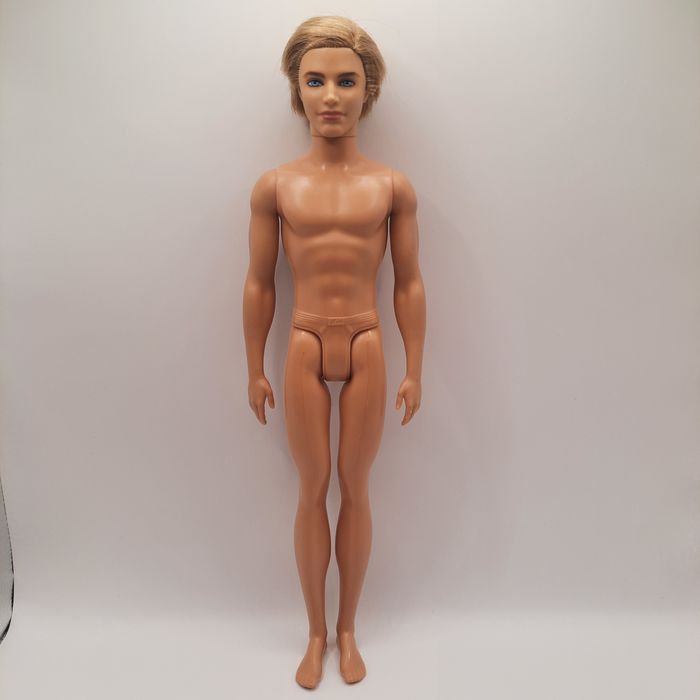 Кен з волоссям Mattel