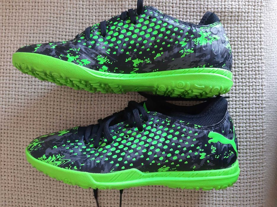 Sapatilhas futsal piso sintético Puma