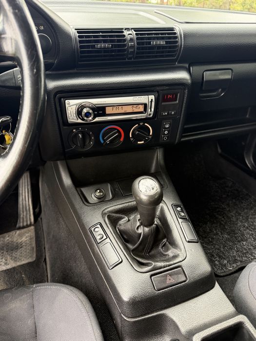 BMW 316i Compact e36