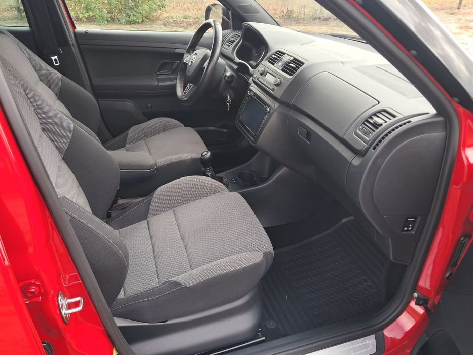 Skoda Fabia 1.2TSi Wersja Monte Carlo Climatronic Czarny sufit Android