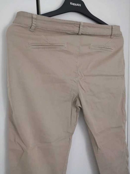 Spodnie damskie Bershka chino chinosy beżowe piaskowe basic M 38