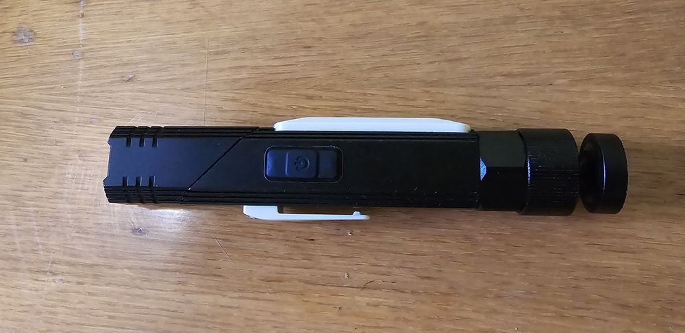 Ліхтар тактичний usb