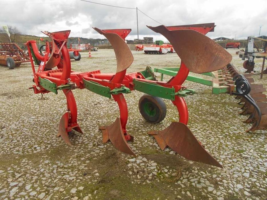 Charrua kverneland 3 ferros hidraulica