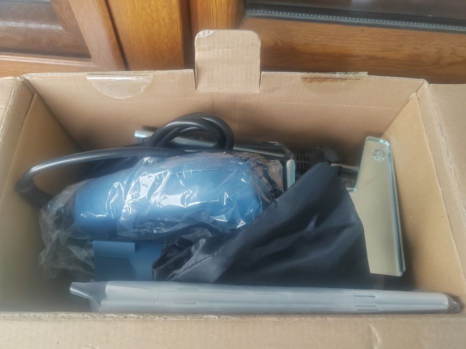 Strug elektryczny 600 watt  nowy