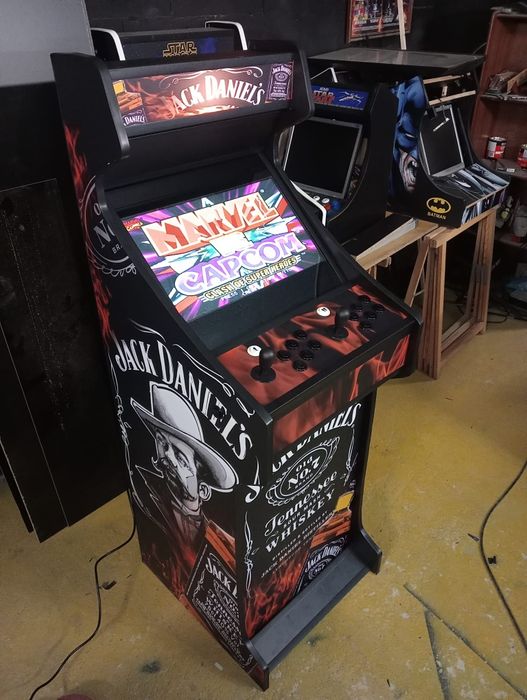 Máquinas arcade 9800 jogos