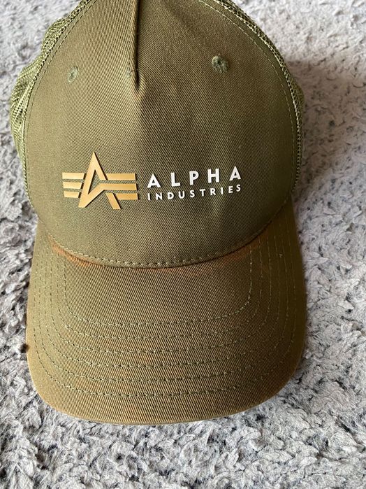 Alpha industrier oraz The North Face  czapki  ciekawe