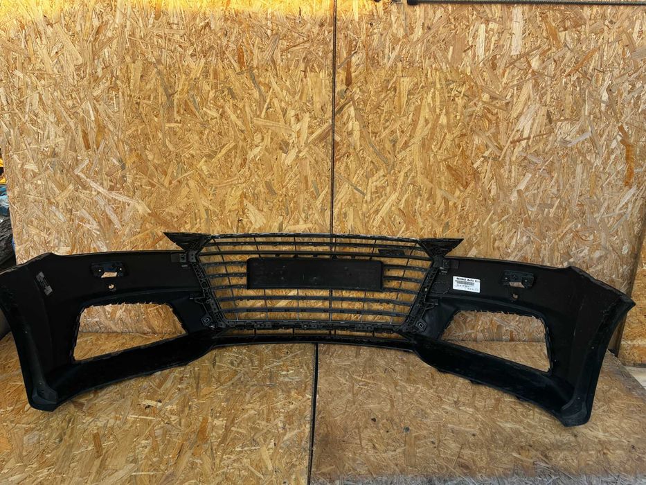 Zderzak Grill Audi TT S-Line 8S0