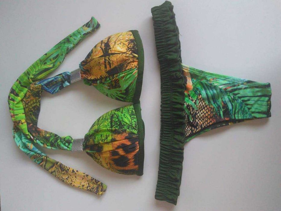 Biquínis brasileiros queima de estoque Cedofeita, Santo Ildefonso, Sé, Miragaia, São Nicolau E