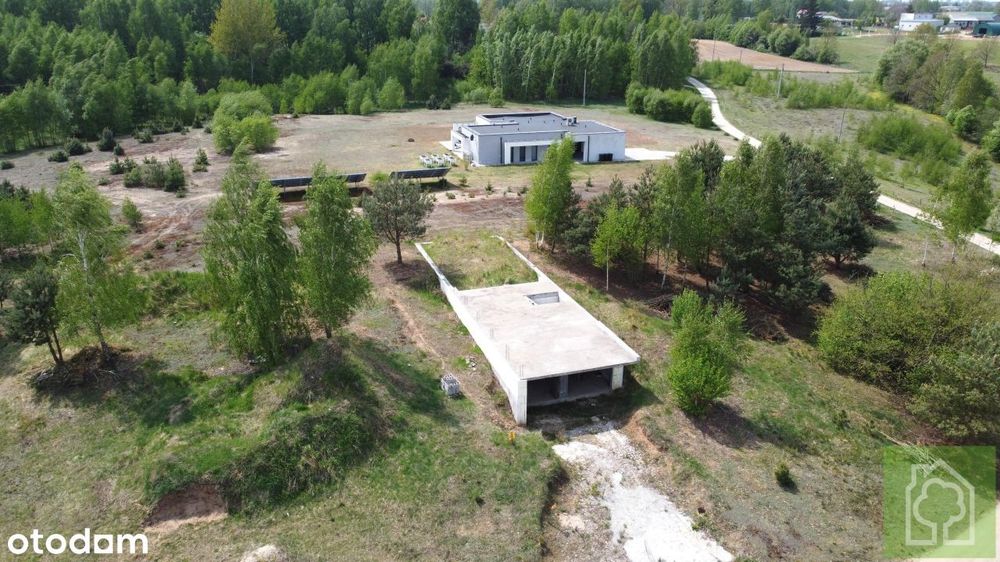 Działka, Sikory
