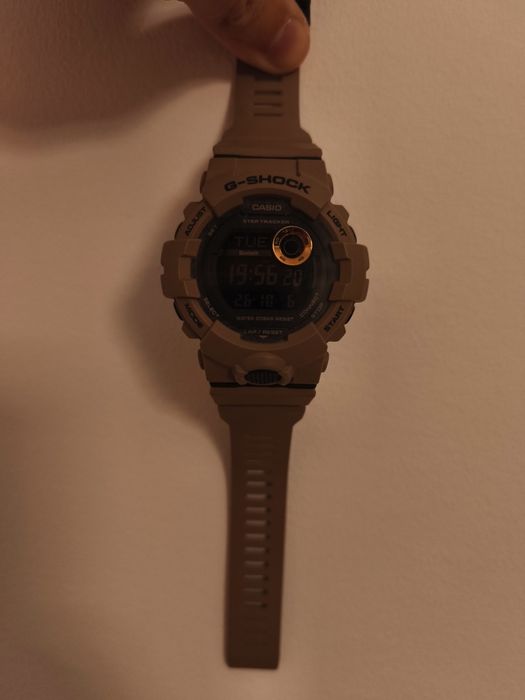 Casio G-Shock GBA-900 Bege com Bluetooth – Excelente estado