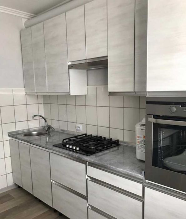 Кухня Альта (фасад в алюмінієвій рамці) посекційно під вашу кухню