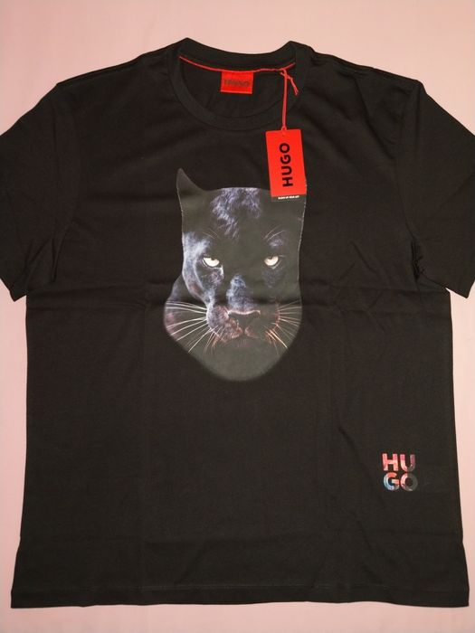 Wyprzedaż T-shirt męski Hugo.