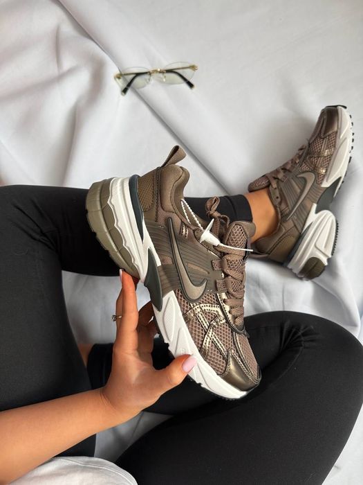 ТОП! Nike V2K Runtekk Mink Brown 36 37 38 39 40 41 найк в2к рантек мінк бравн коричневі